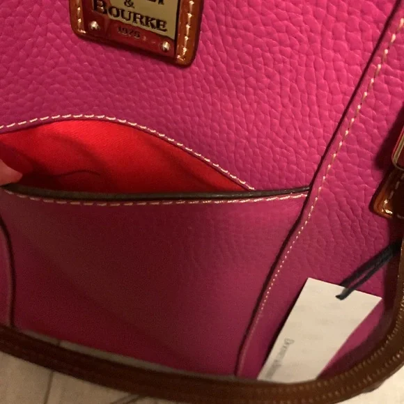 NWT Dooney & Bourke pebble leather magenta purse shoulder bag medium size - Picture 9 of 15